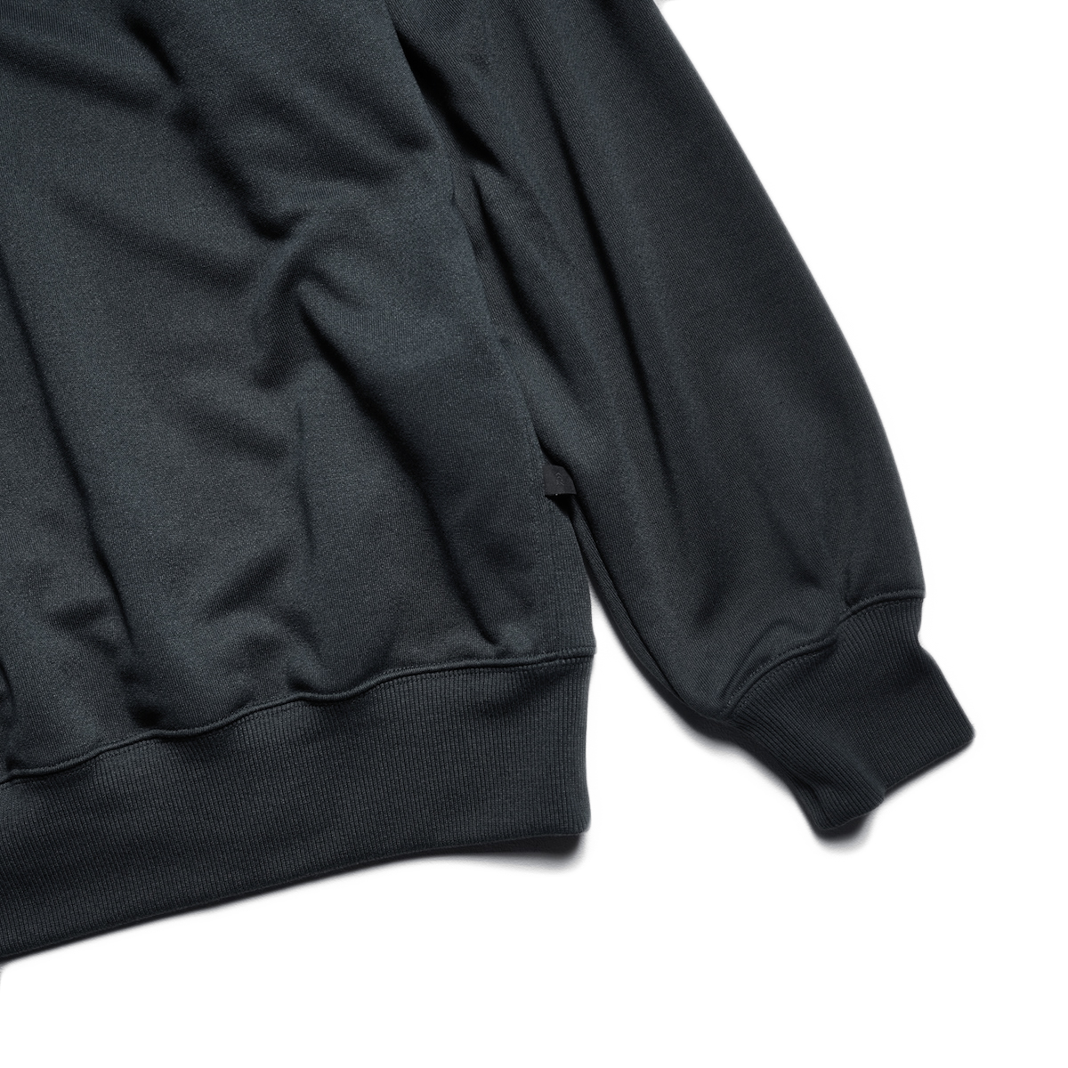 DAIWA PIER39 / TECH SWEAT CREW FREEDOM SLEEVE (Ink Black)