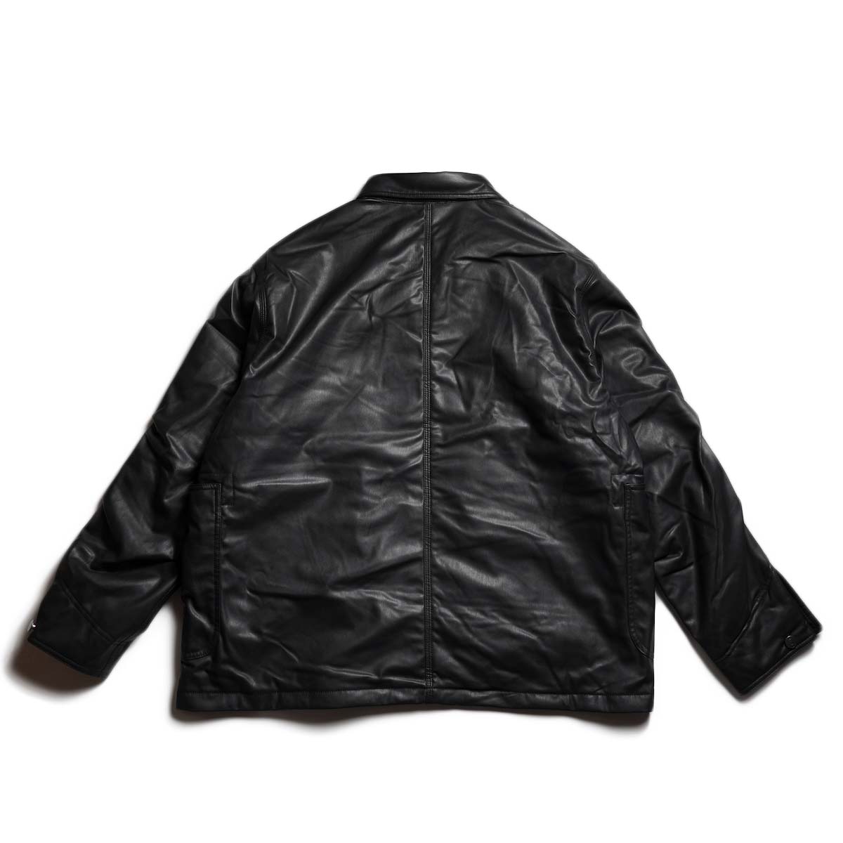 DAIWA PIER39 / W's TECH SYNTHETIC SKIN CHORE JACKET (Black) 背面