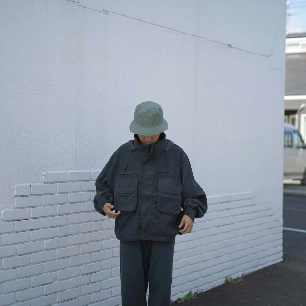 DAIWA PIER39 / TECH WADING JACKET CORDUROY 165cm/sizeM着用①