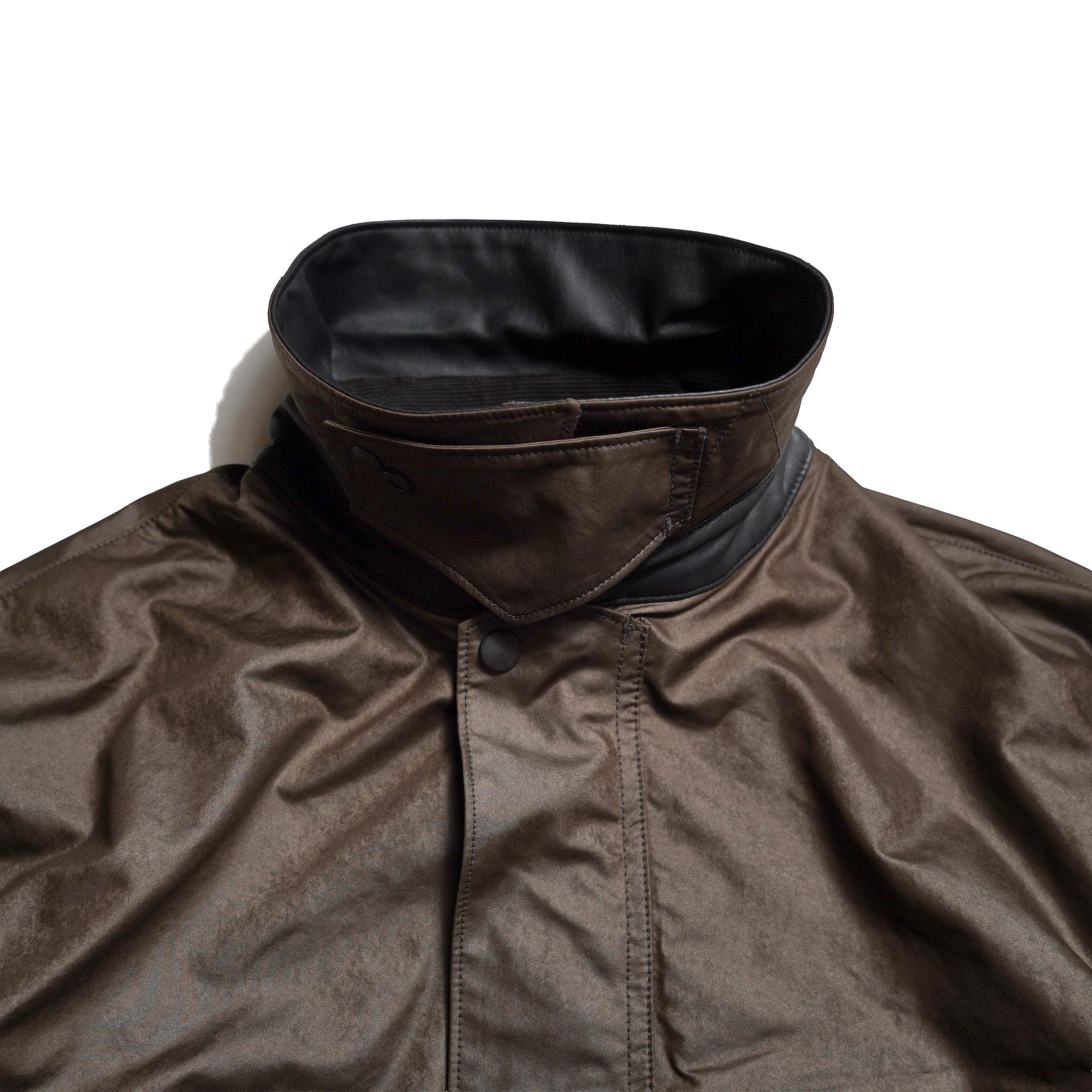 DAIWA PIER39 / W"s TECH BRITISH SHORT HUNTER JACKET (D.Brown) チンストラップ