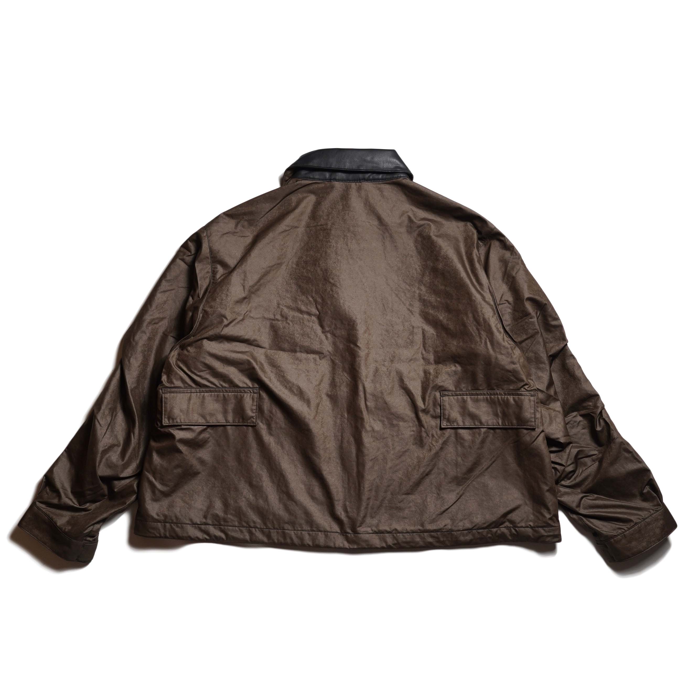 DAIWA PIER39 / W's TECH BRITISH SHORT HUNTER JACKET (D.Brown) 背面