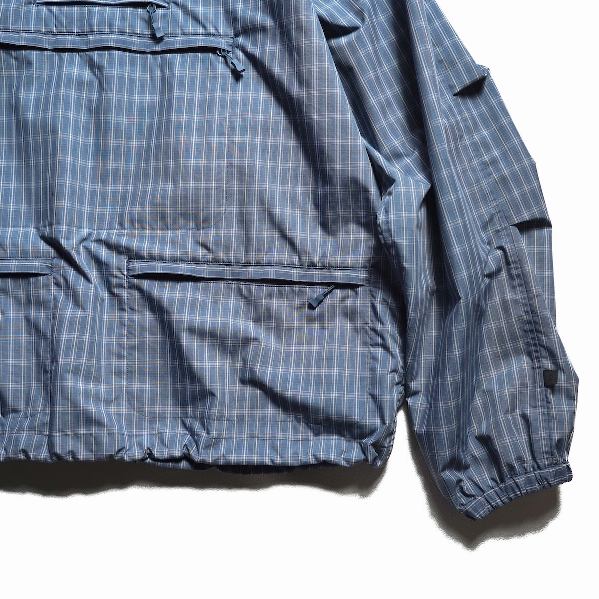 DAIWA PIER39 / TECH ANORAK JACKET SUMMER PLAID (SmokeBlue)
