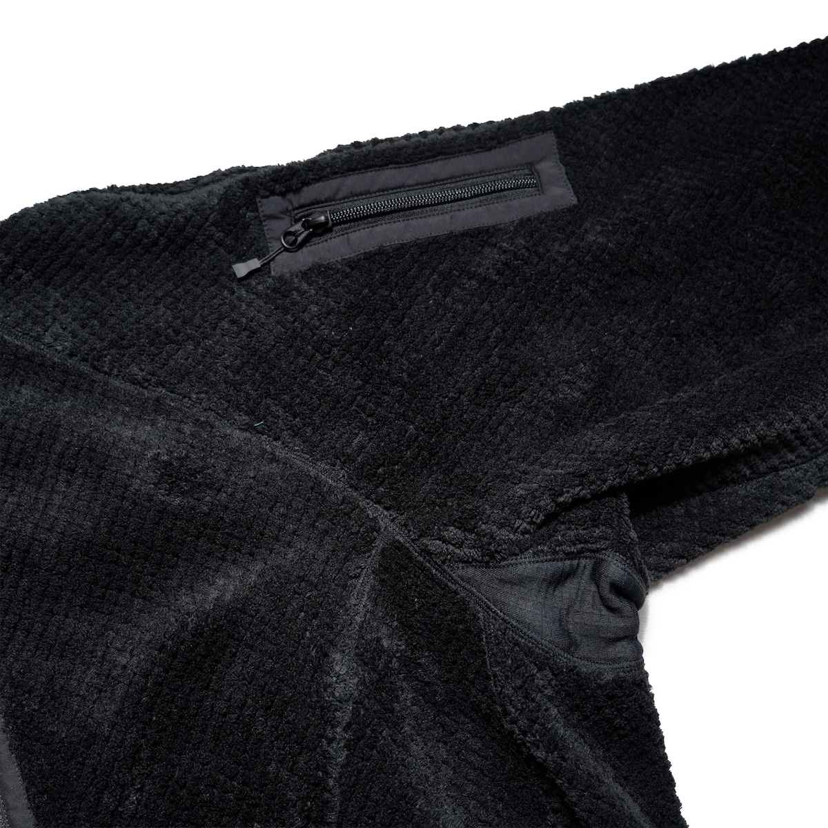 DAIWA PIER39 / TECH MIL FLEECE JACKET (Black) 袖ポケット