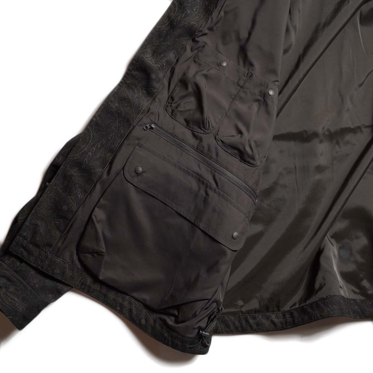 DAIWA PIER39 / TECH FLYING SHIRT CORDUROY PAISLEY (D.Brown) 内ポケット②