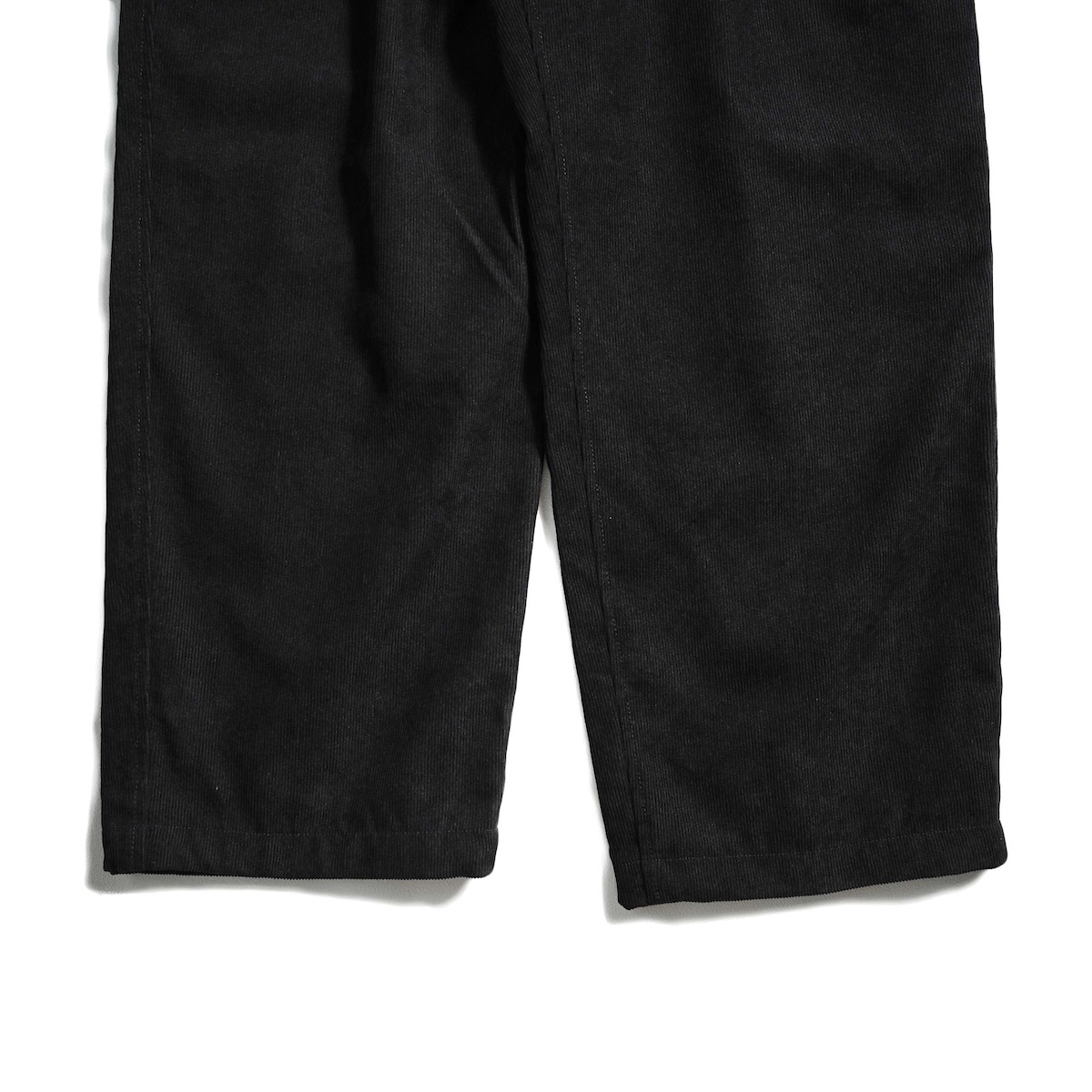 DAIWA PIER39 / TECH EASY TROUSERS CORDUROY (Black)