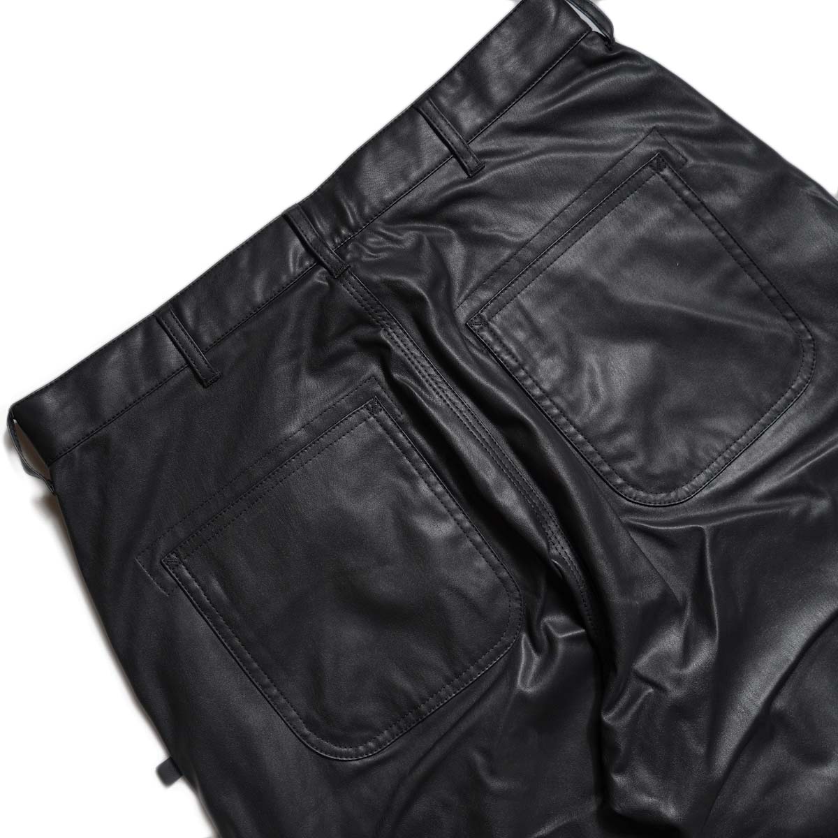 DAIWA PIER39 / TECH SYNTHETIC SKIN WORK PANTS (Black) ヒップポケット