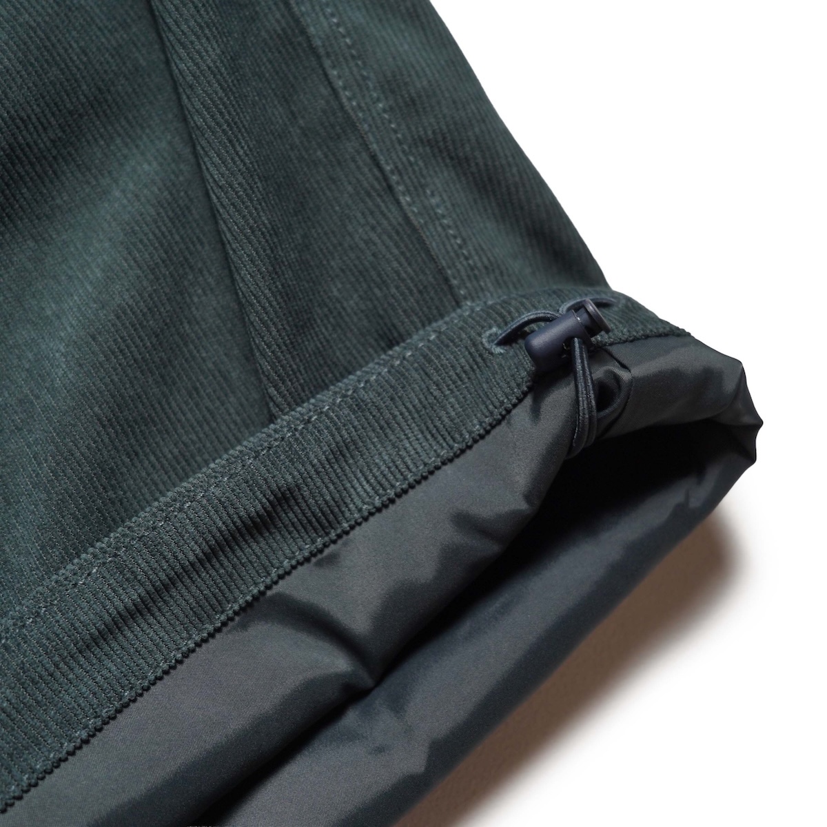 DAIWA PIER39 / TECH MECHANICS PANTS CORDUROY (B.Green) 裾スピンドル