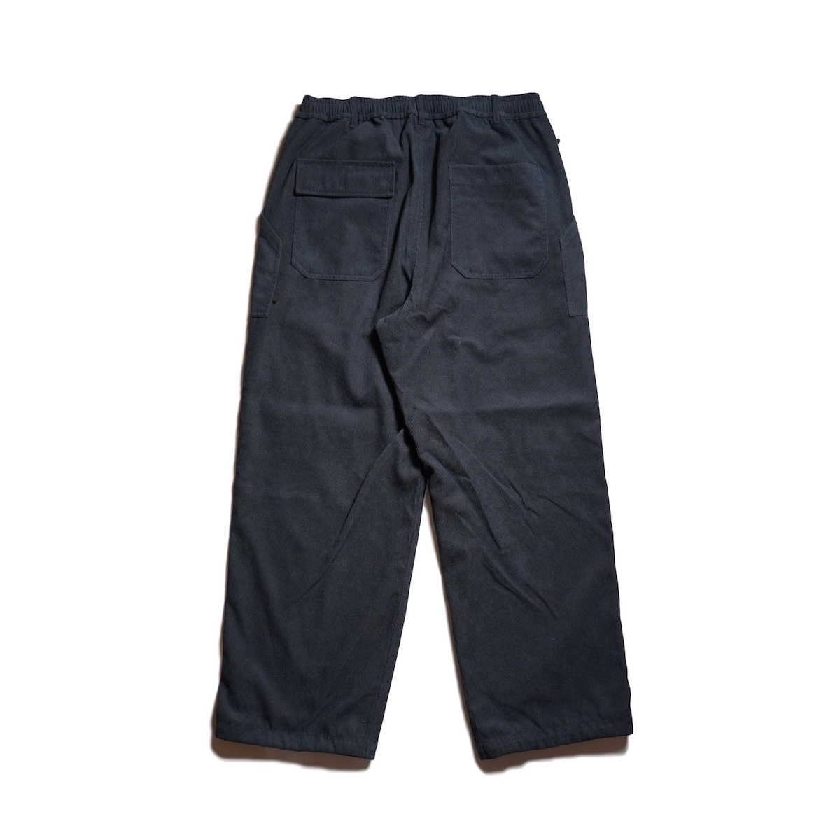DAIWA PIER39 / TECH MECHANICS PANTS CORDUROY (D.Navy) 背面