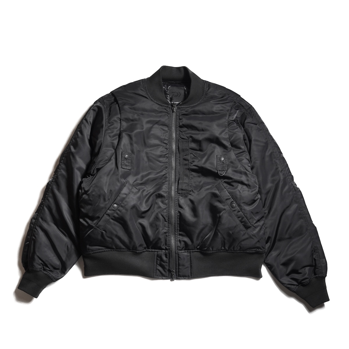 DAIWA PIER39 / TECH 2WAY MA-1 DOWN JACKET (Black)