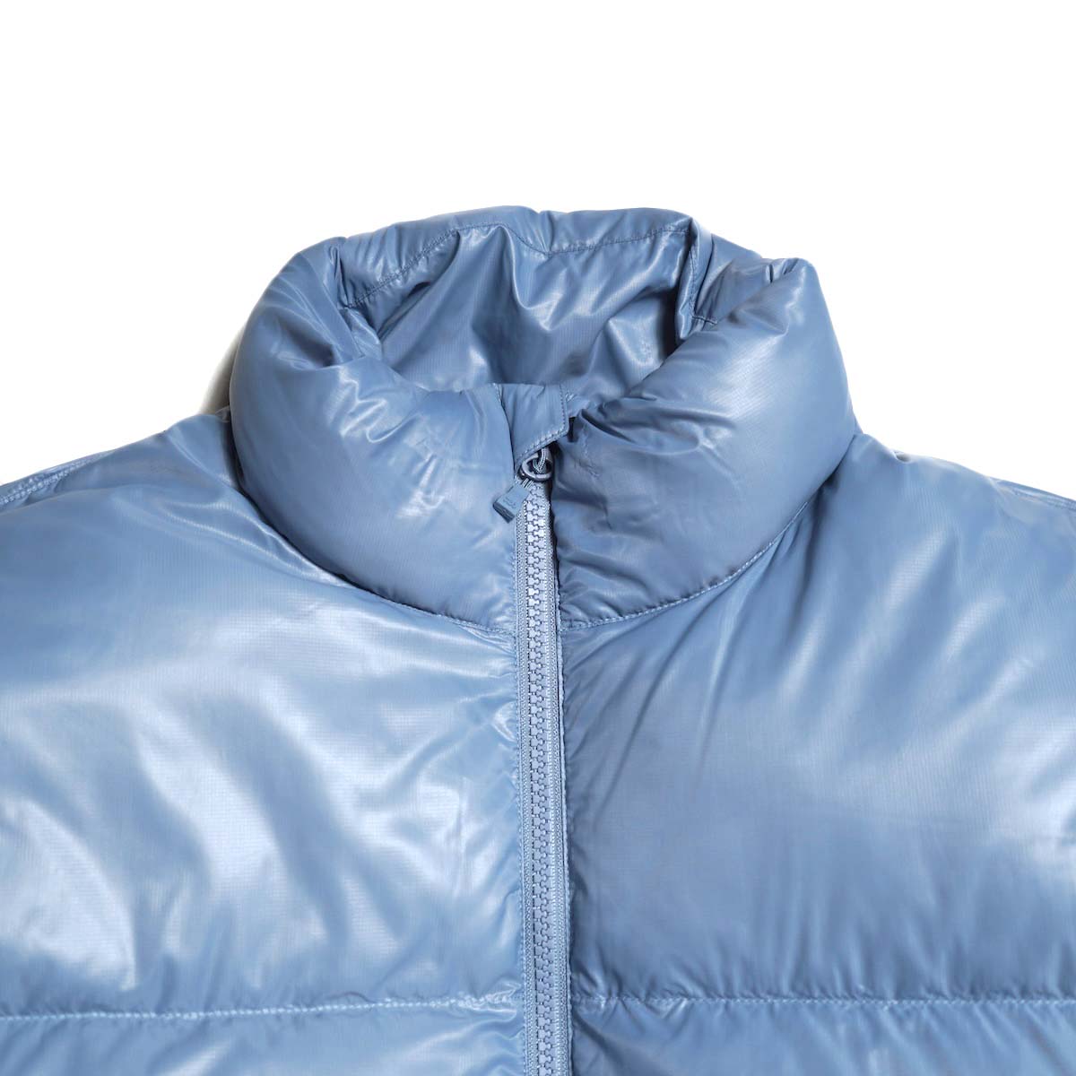 DAIWA PIER39 / W's TECH ULTRA LIGHT DOWN JACKET (LT.Blue) スタンドカラー