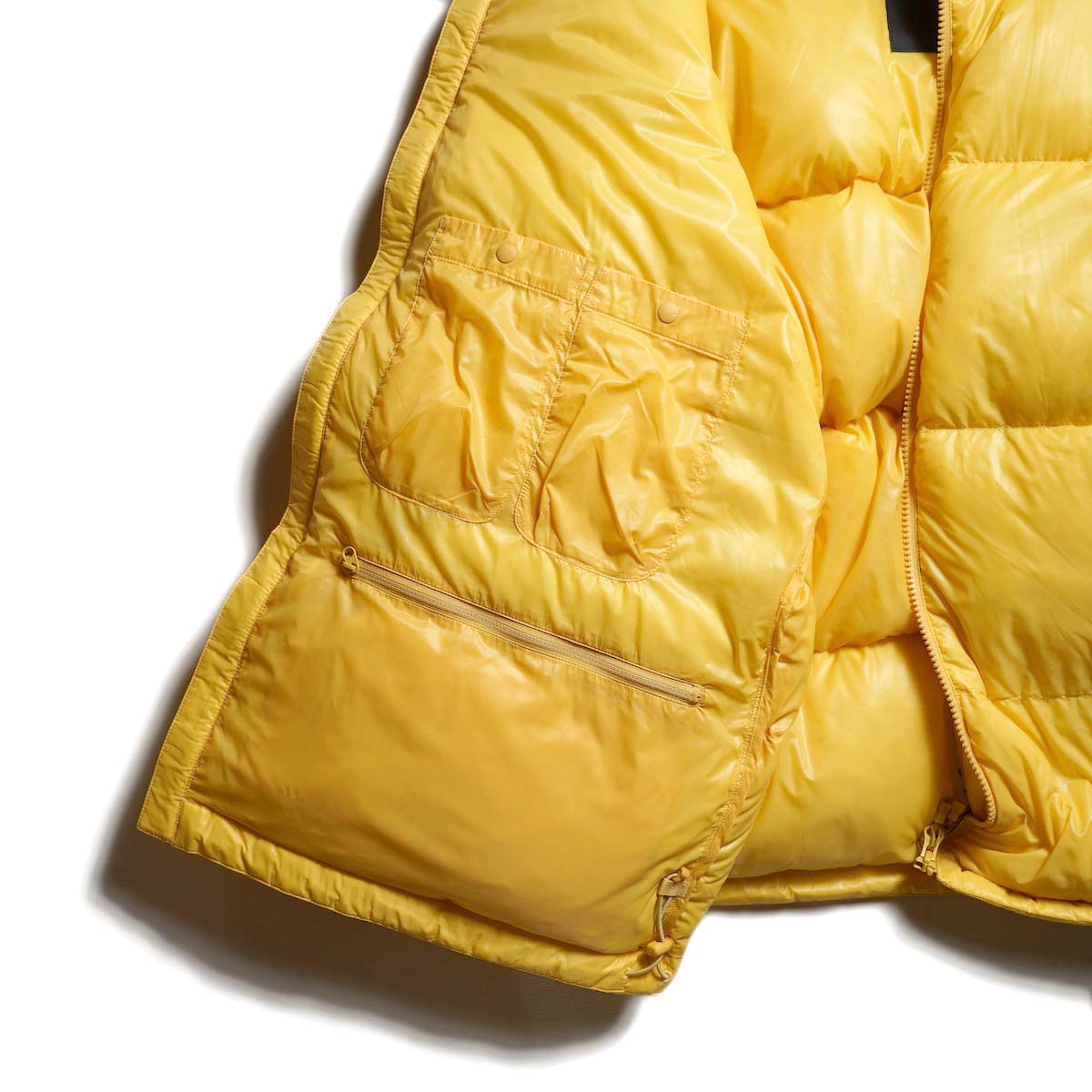 DAIWA PIER39 / W's TECH ULTRA LIGHT DOWN JACKET (Bright Yellow) 内ポケット②