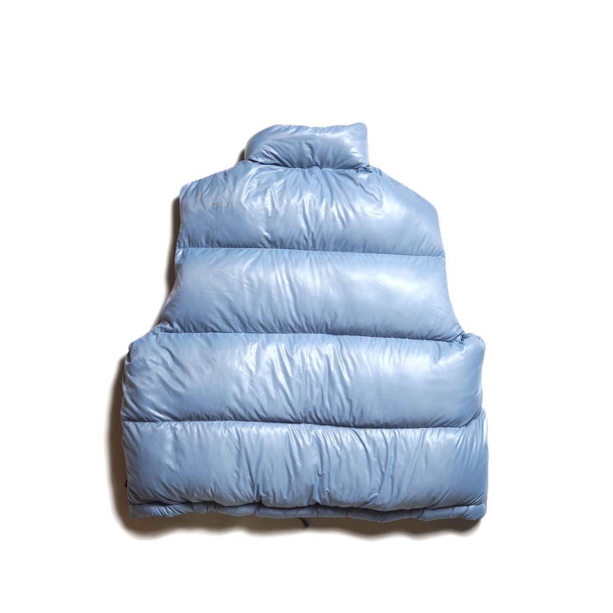 DAIWA PIER39 / W's TECH ULTRA LIGHT DOWN VEST (LT.Blue) 背面