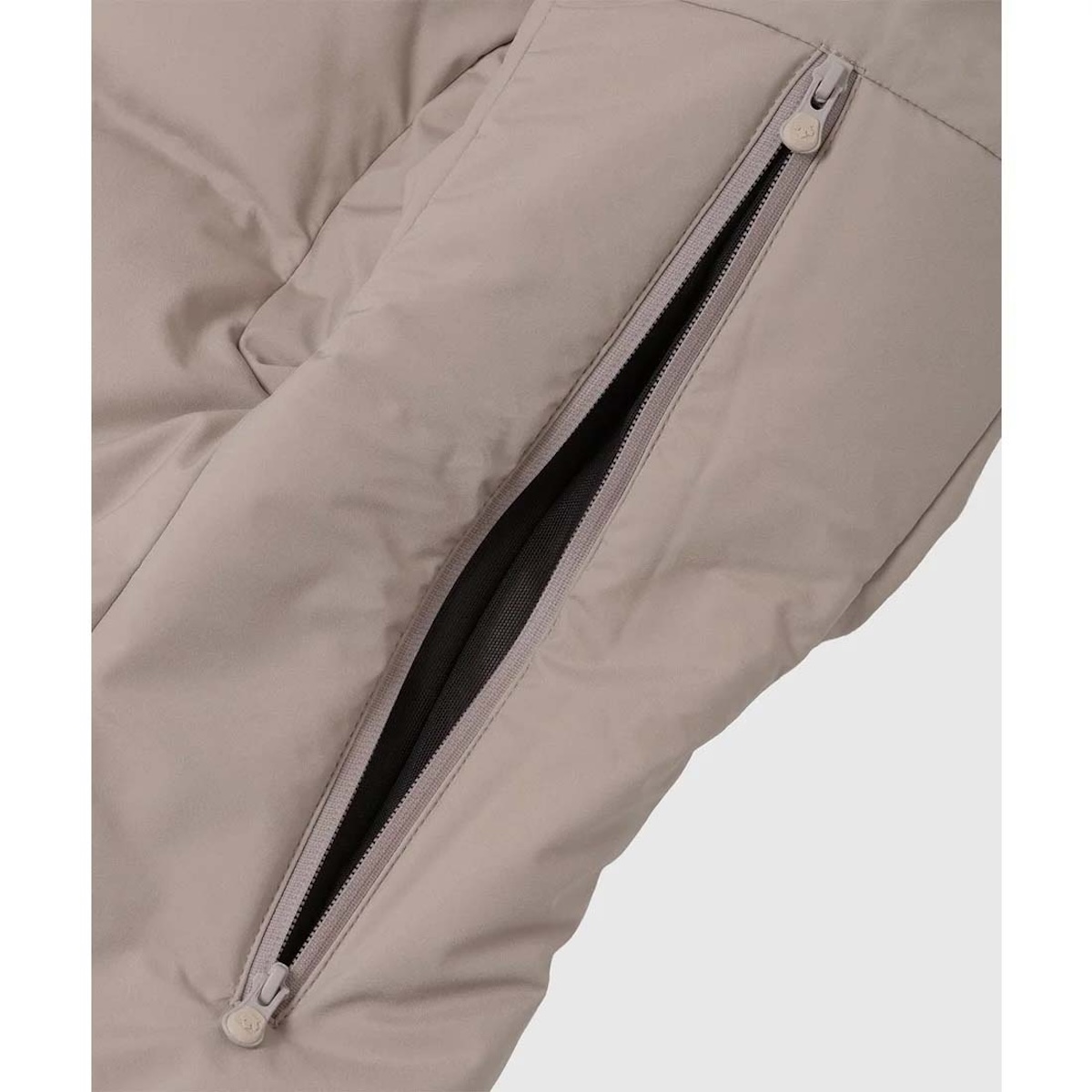 DESCENTE ALLTERAIN / 水沢ダウンコート アンカーHC (Beige) 脇下ベンチレーション