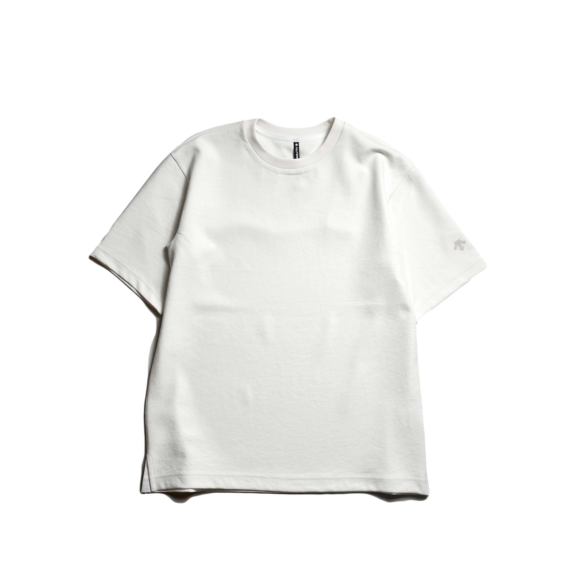DESCENTE ALLTERRAIN I/O  / STRETCH TWILL H/S SLIM T-SHIRT  (White)