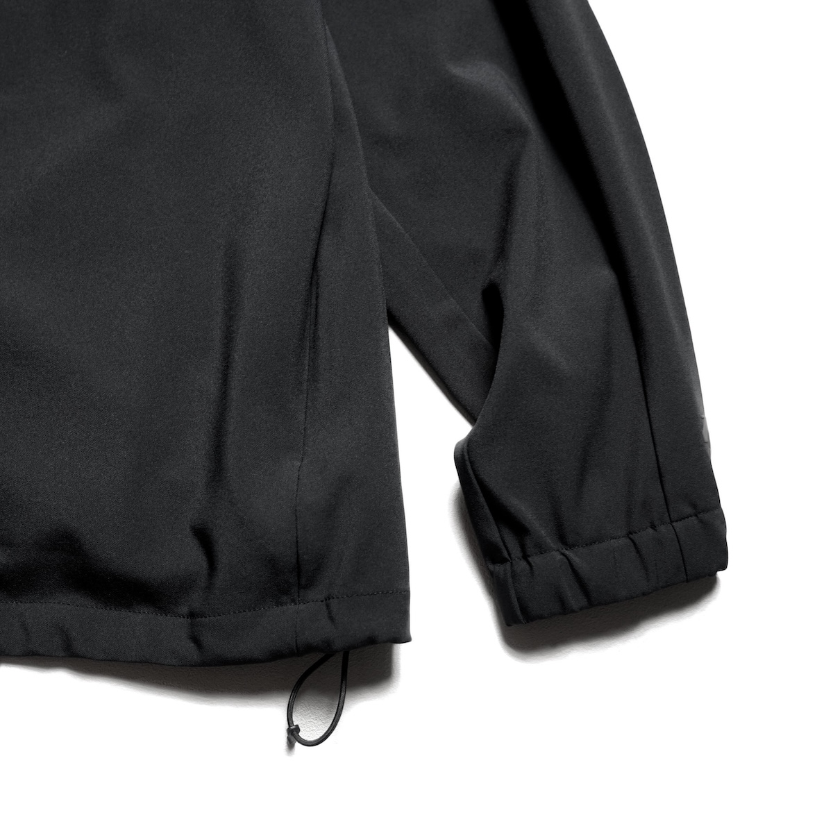 DESCENTE ALLTERRAIN I/O / TECH ANORAK (Black)