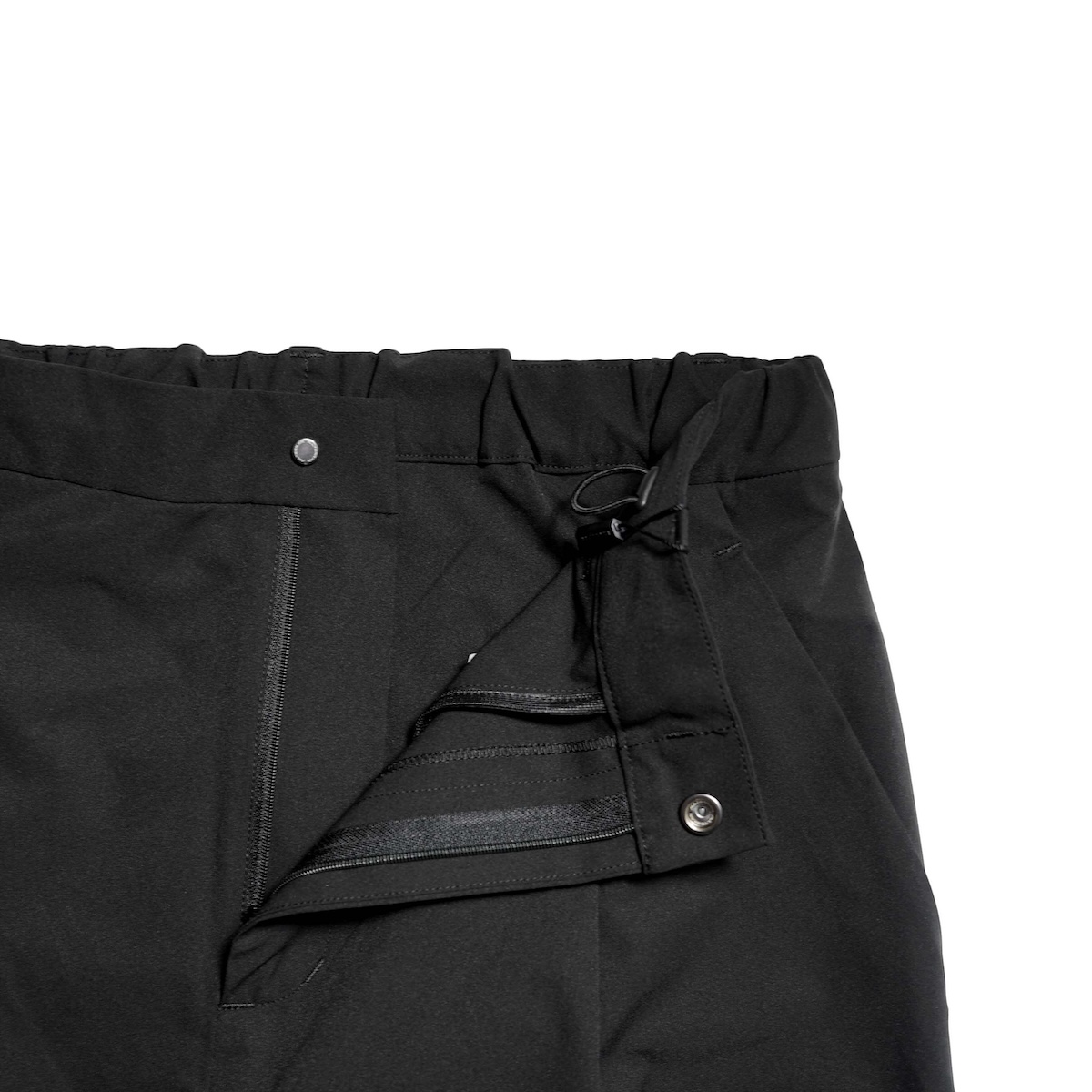DESCENTE ALLTERRAIN / SEAMLESS STRETCH TAPERED PANTS (Black)