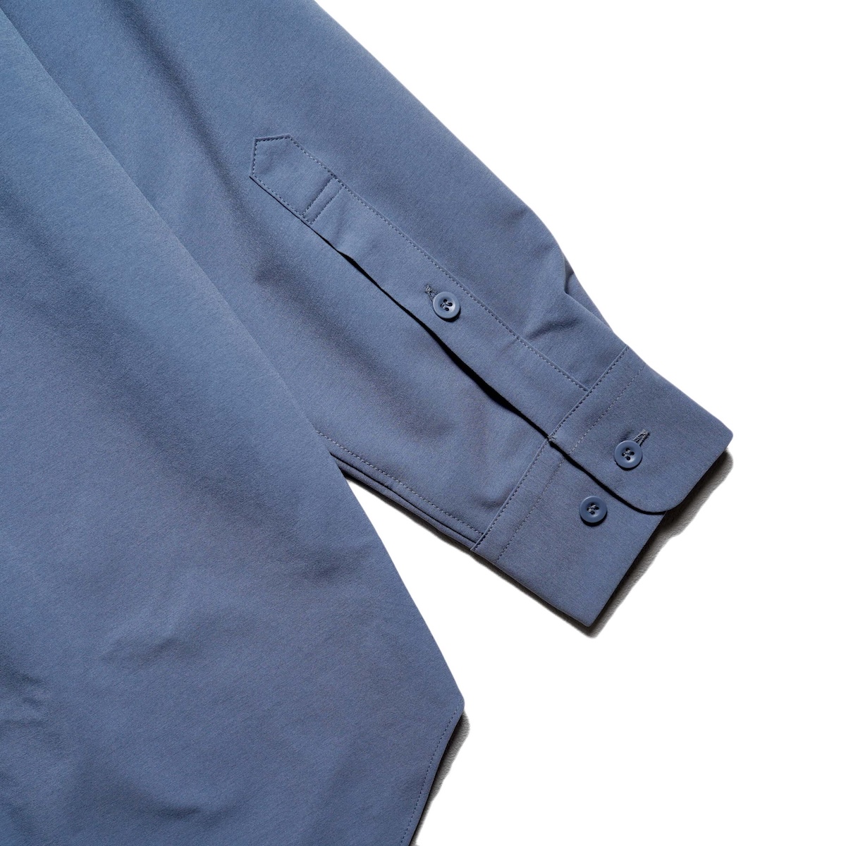 DESCENTE ALLTERRAIN I/O / SOLOTEX® L/S REGULAR COLLAR SHIRT (Cloud