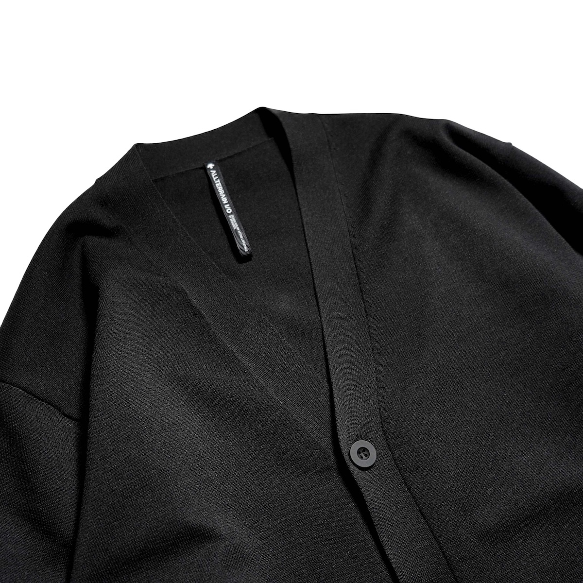 DESCENTE ALLTERRAIN I/O / Knit Cardigan (Black)
