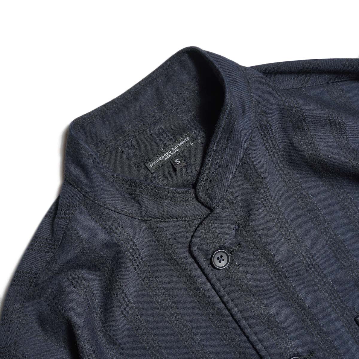 Engineered Garments / Dayton Shirt - Polyester Lurex Stripe (Dk.Navy) 襟元