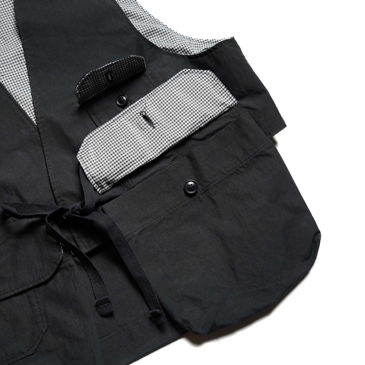 EngineeEngineered Garments / Fowl Vest - Lt.Weight Nyco Poplin (Black) フラップポケット