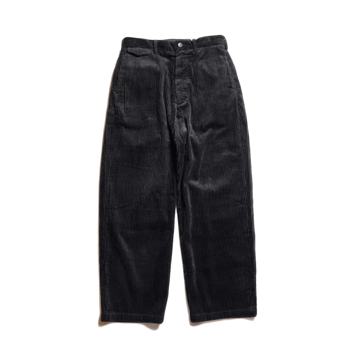Engineered Garments / Officer Pant - Cotton 4.5W Corduroy (Black)