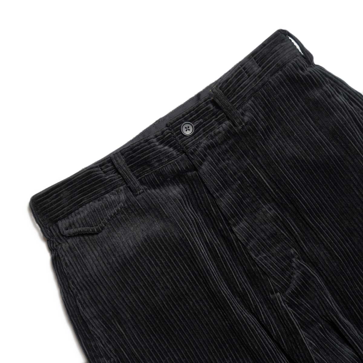 Engineered Garments / Officer Pant - Cotton 4.5W Corduroy (Black) ウエスト