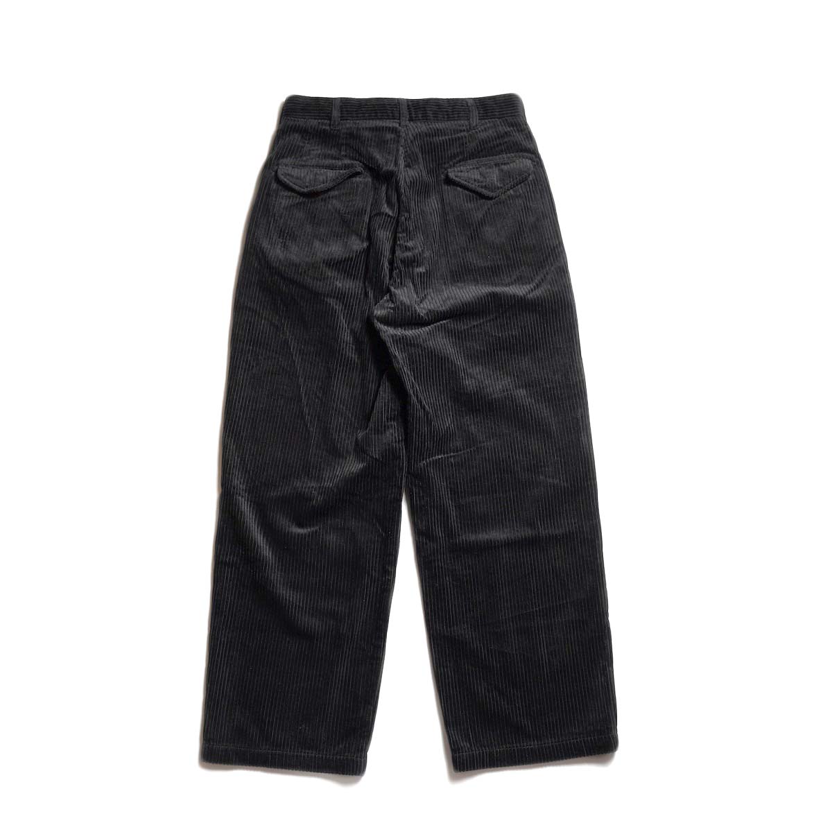 Engineered Garments / Officer Pant - Cotton 4.5W Corduroy (Black) 背面