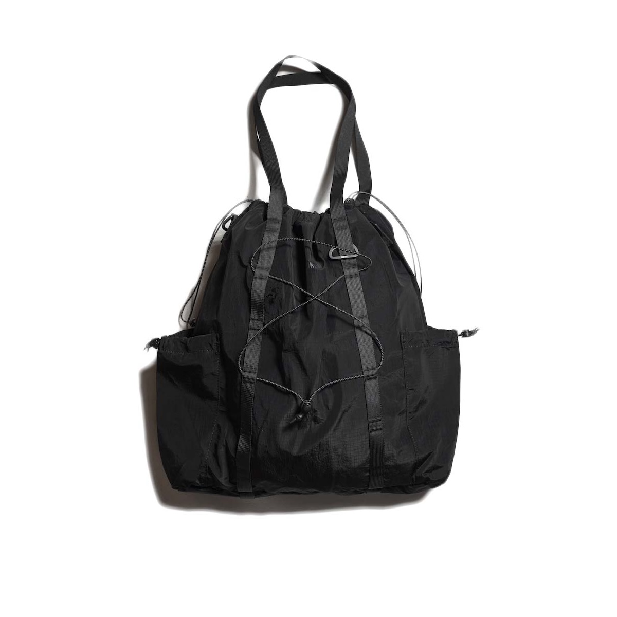 ELLIKER / CARSTON Ripstop Packable Tote Bag 11L (Black) 使用イメージ