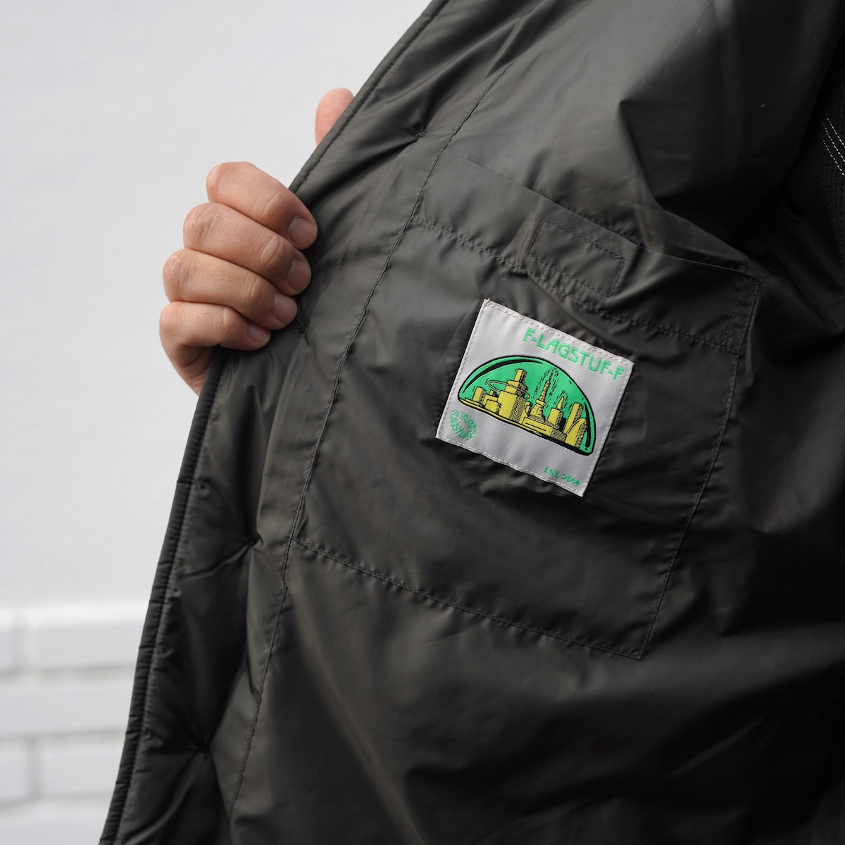 F-LAGSTUF-F / PUFF JKT (Dark Green) 178cm / size L 着用⑤