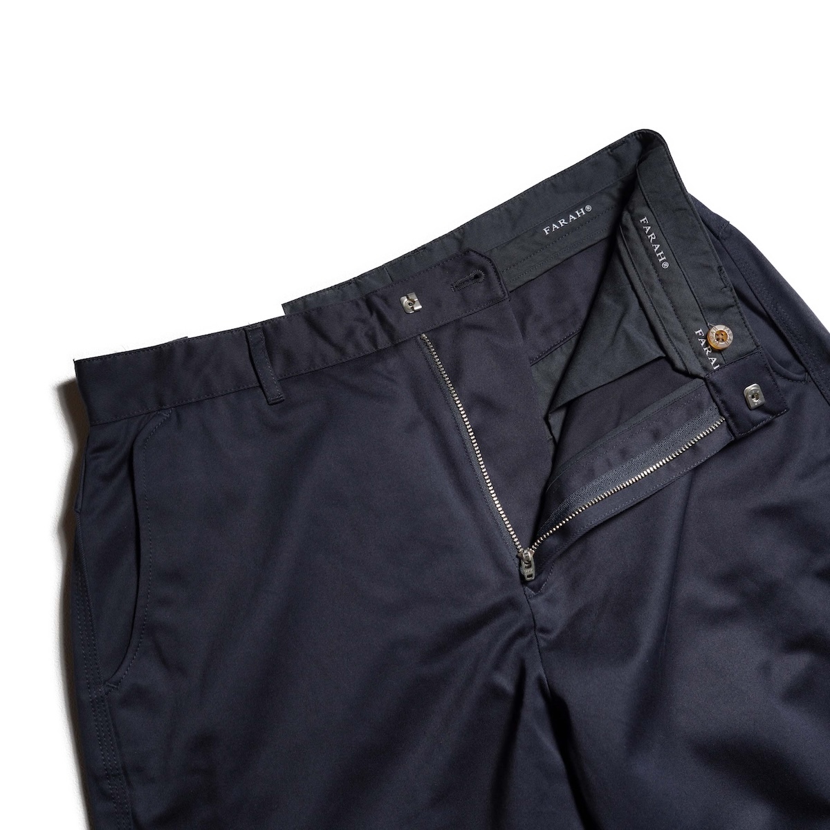 FARAH / Maximum Wide Straight Pants (Navy)