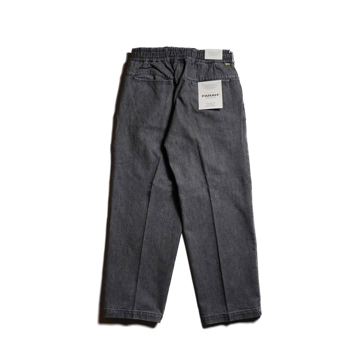 FARAH / Easy Wide Tapered Pants (Black)