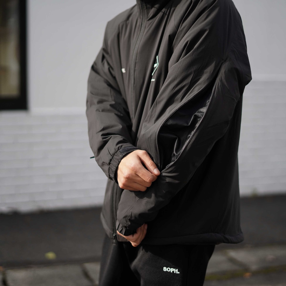 F.C.Real Bristol / VENTILATION PUFFER JACKET (Black)