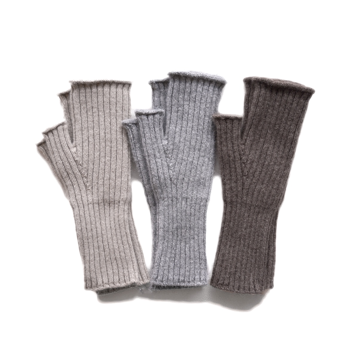 GLEN GORDON / Geelongora Rib Fingerless Mitton