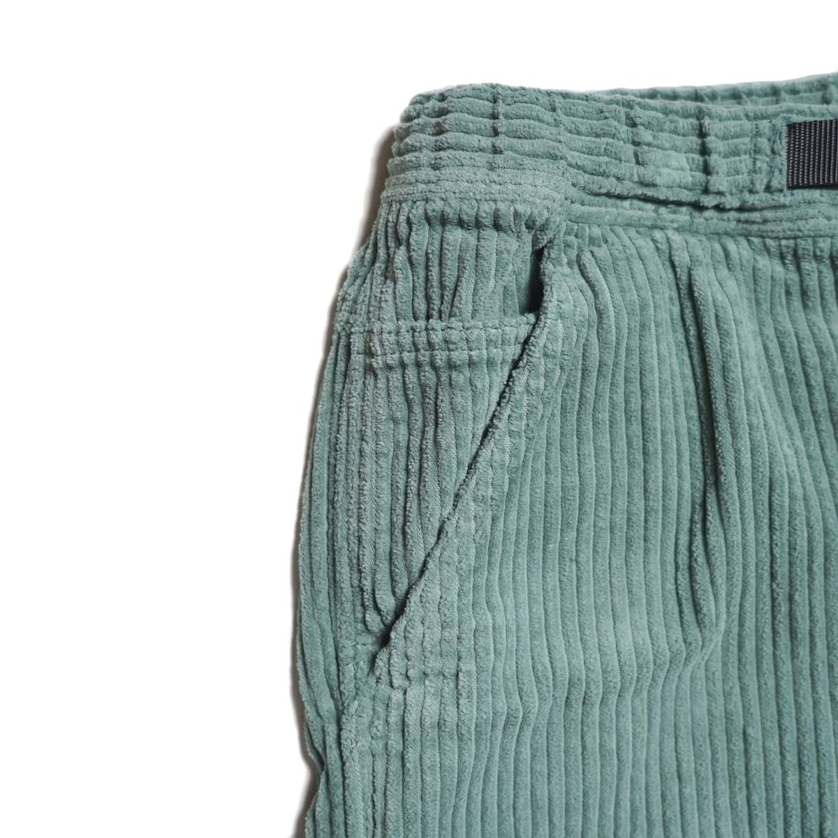 GRAMICCI / BIG WALE CARPENTER PANT (Patina) ポケット