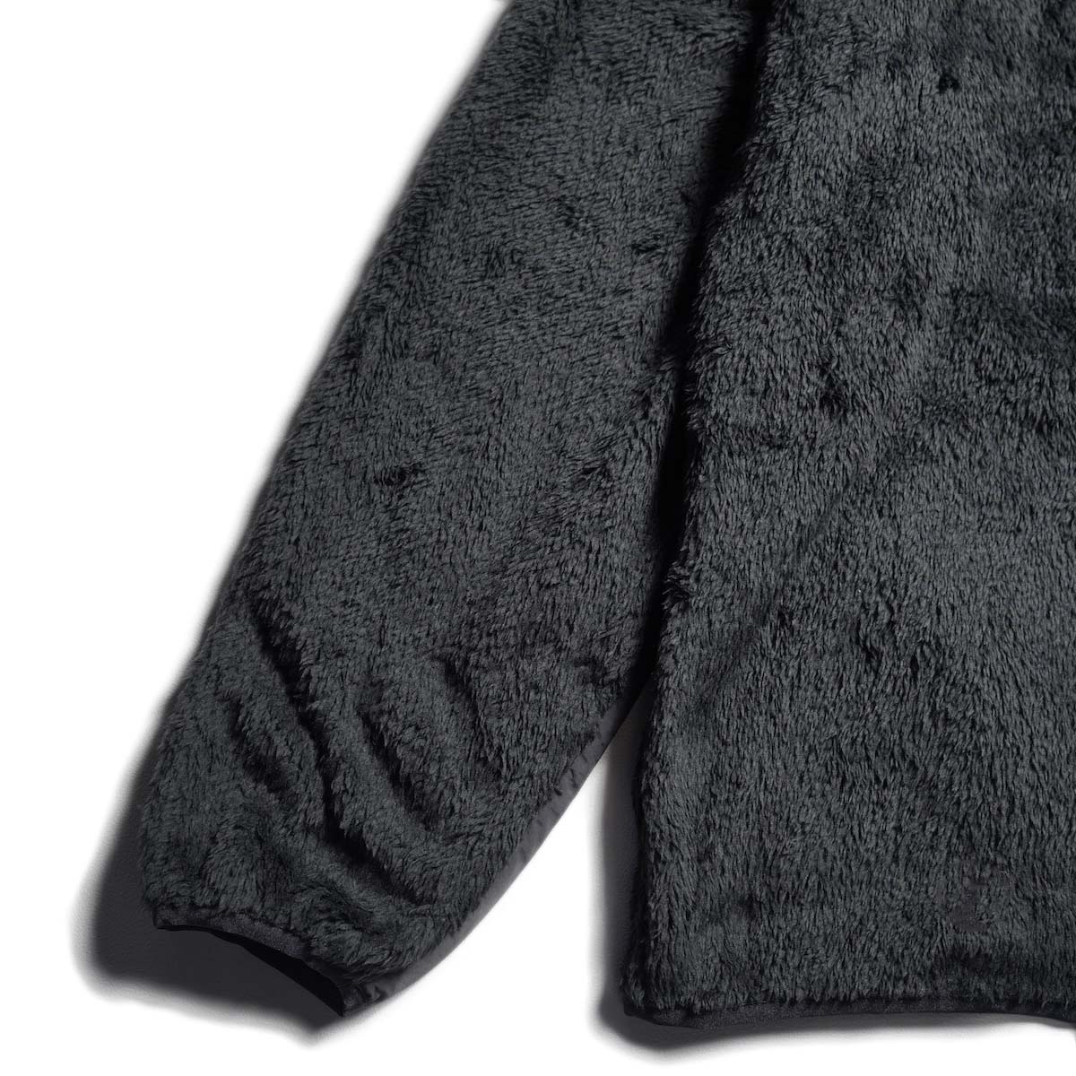 WILDTHINGS / LEVEL3 SHAGGY CREW (Black) 袖