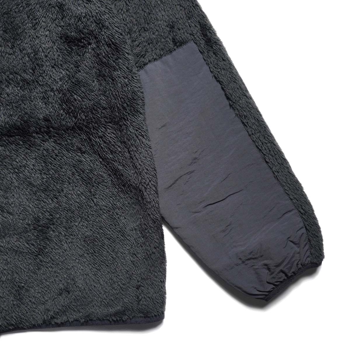 WILDTHINGS / LEVEL3 SHAGGY CREW (Black) 袖補強