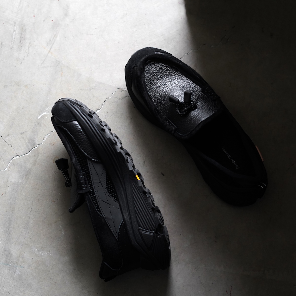 Hender Scheme / polar loafer (Black)