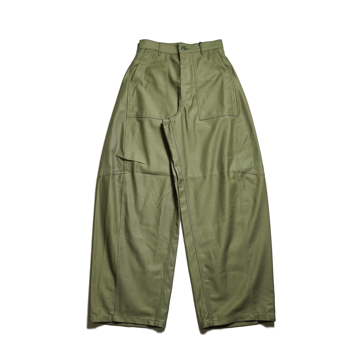 HYKE / BARREL LEG CHINO TROUSERS (Khaki)