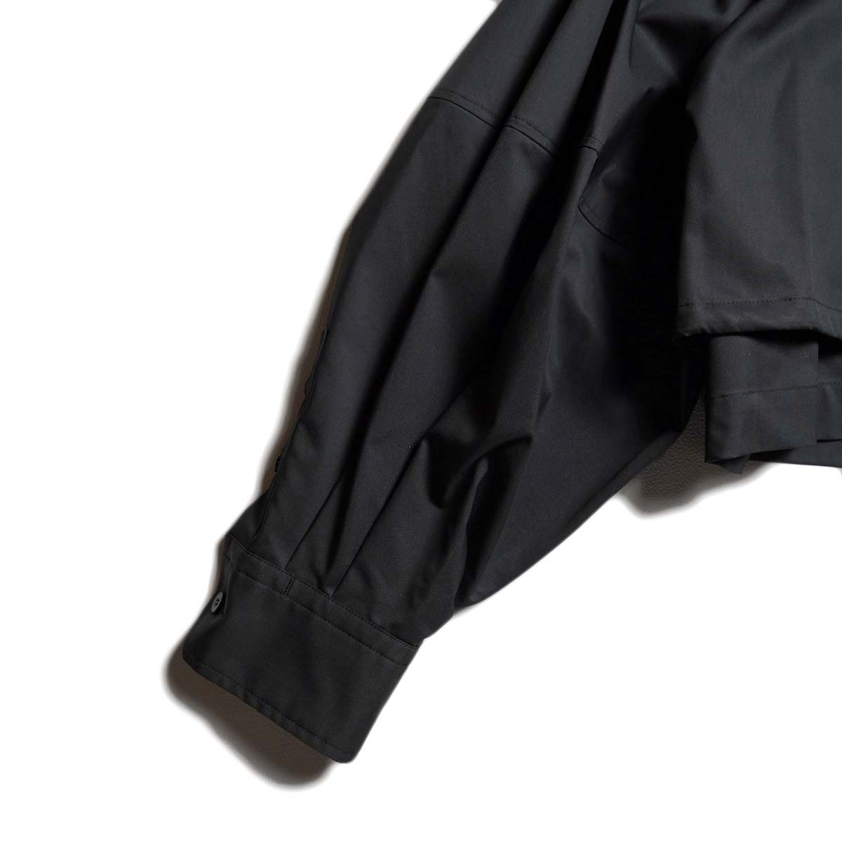 HYKE / T/C BALLOON SLEEVE BLOUSE (Black)