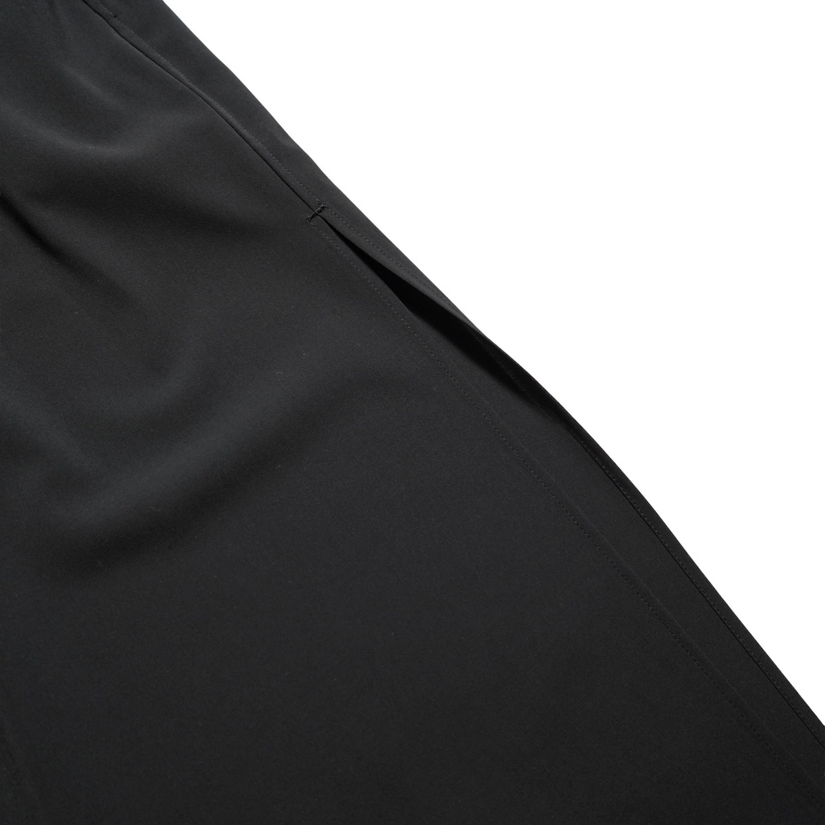 HYKE / MAXI SHIRT DRESS (Black) スリット