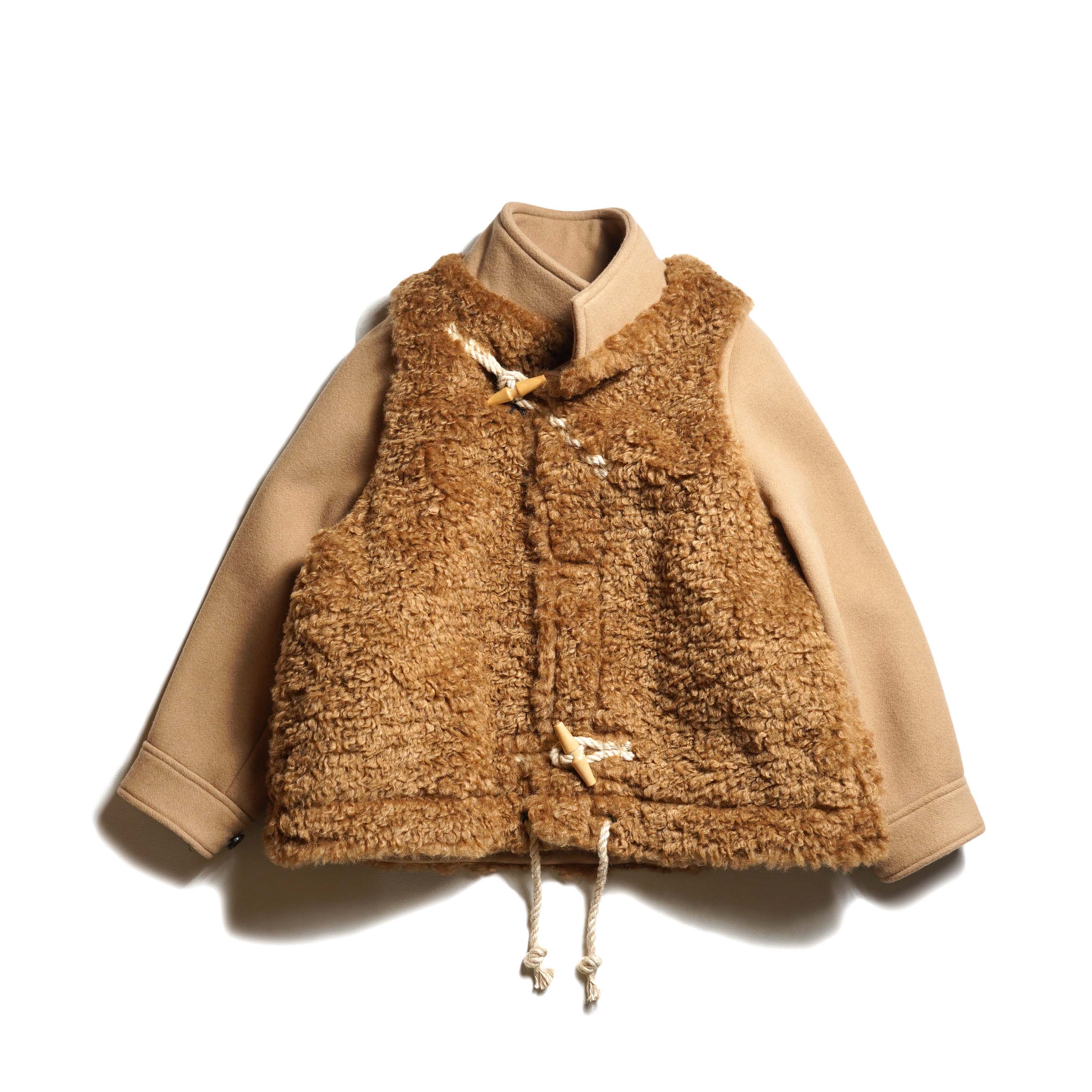 HYKE / DOUBLE FACE FAUX SHEARLING DUFFLE JACKET (Beige)
