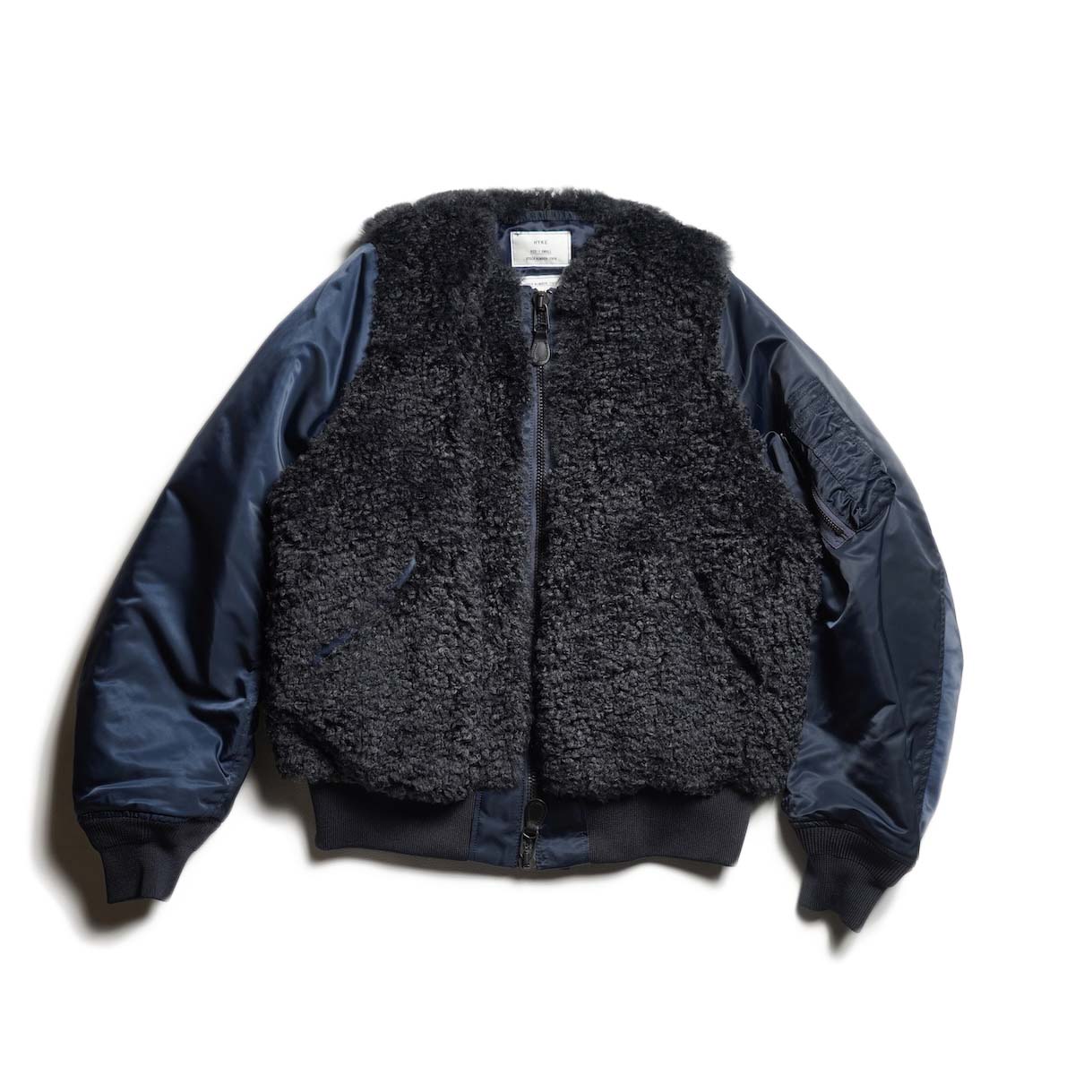 HYKE / FAUX SHEARLING TYPE MA-1 JACKET (Navy)