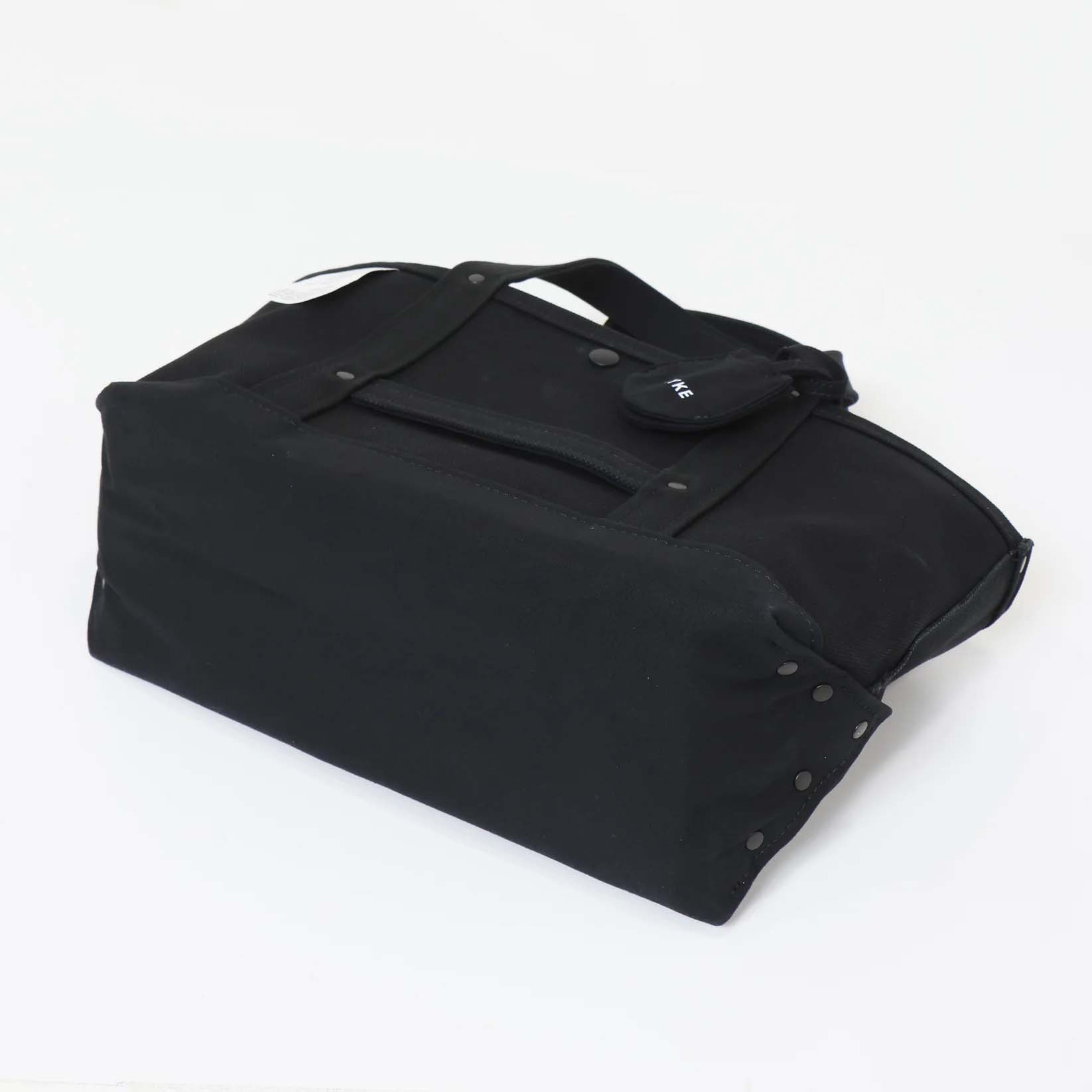 HYKE  / TOTE BAG - MEDIUM (Black) 底マチ