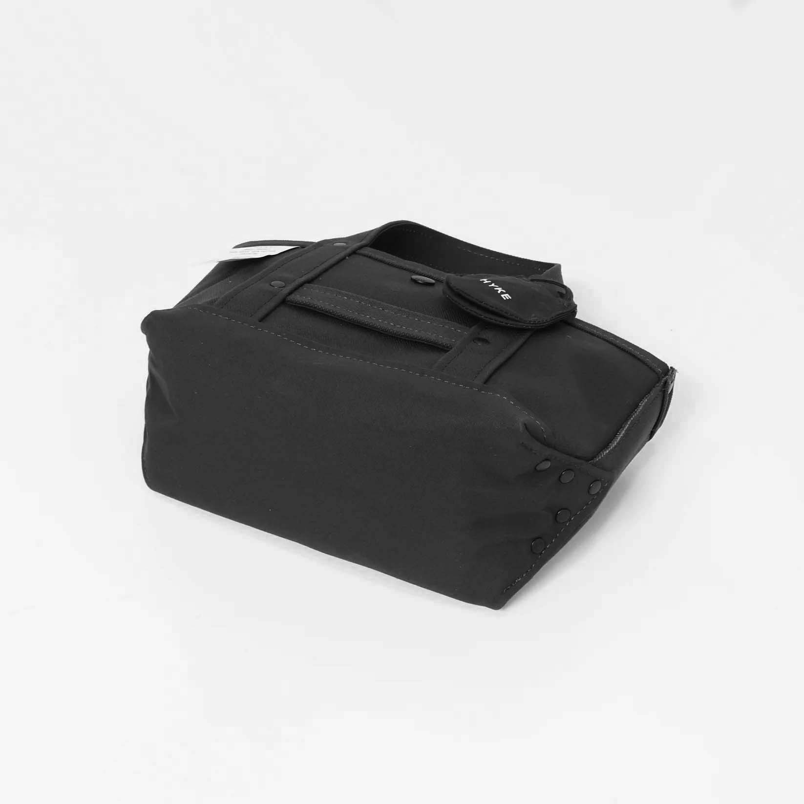 HYKE  / TOTE BAG - SMALL (Black) 底マチ