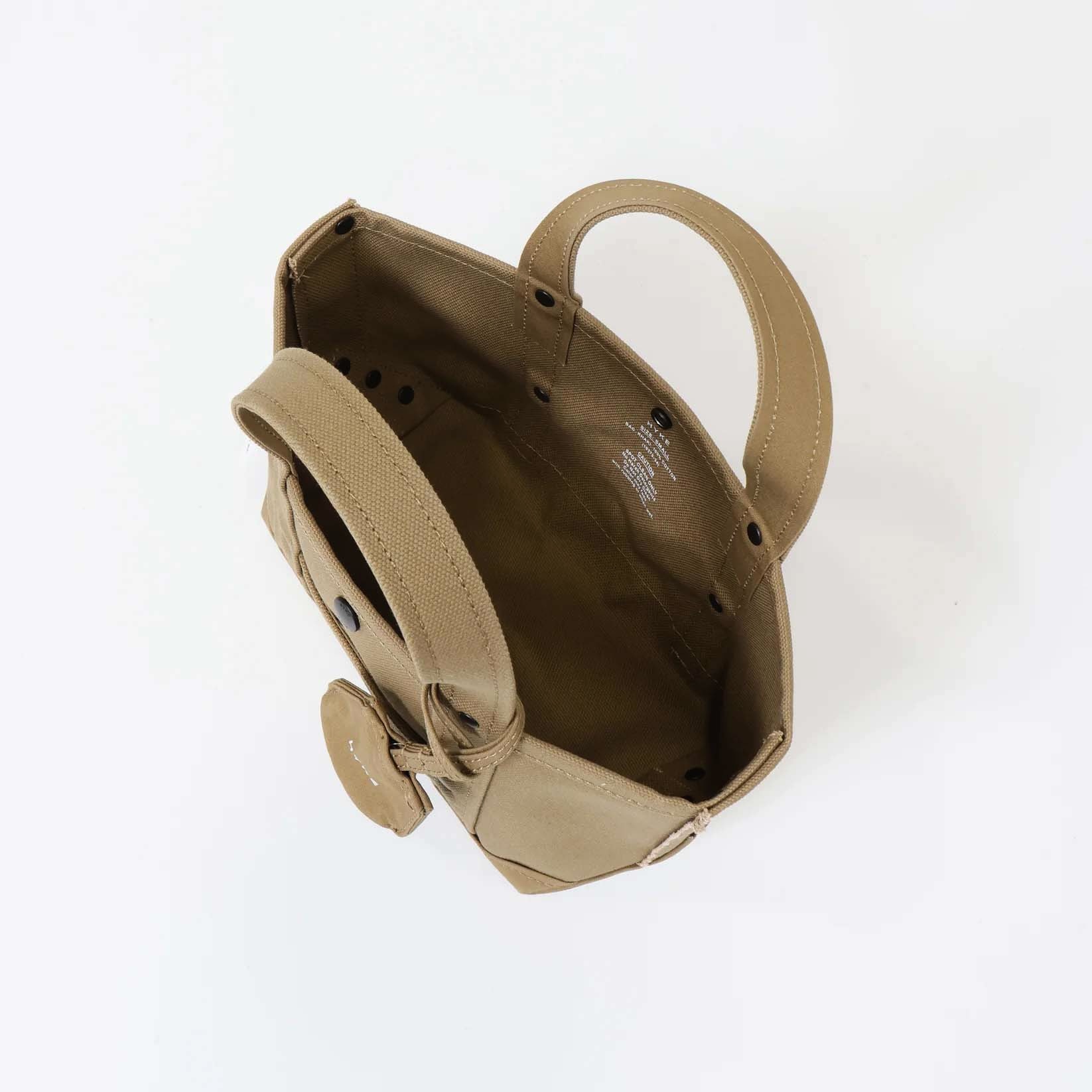 HYKE  / TOTE BAG - SMALL (Khaki) 内装