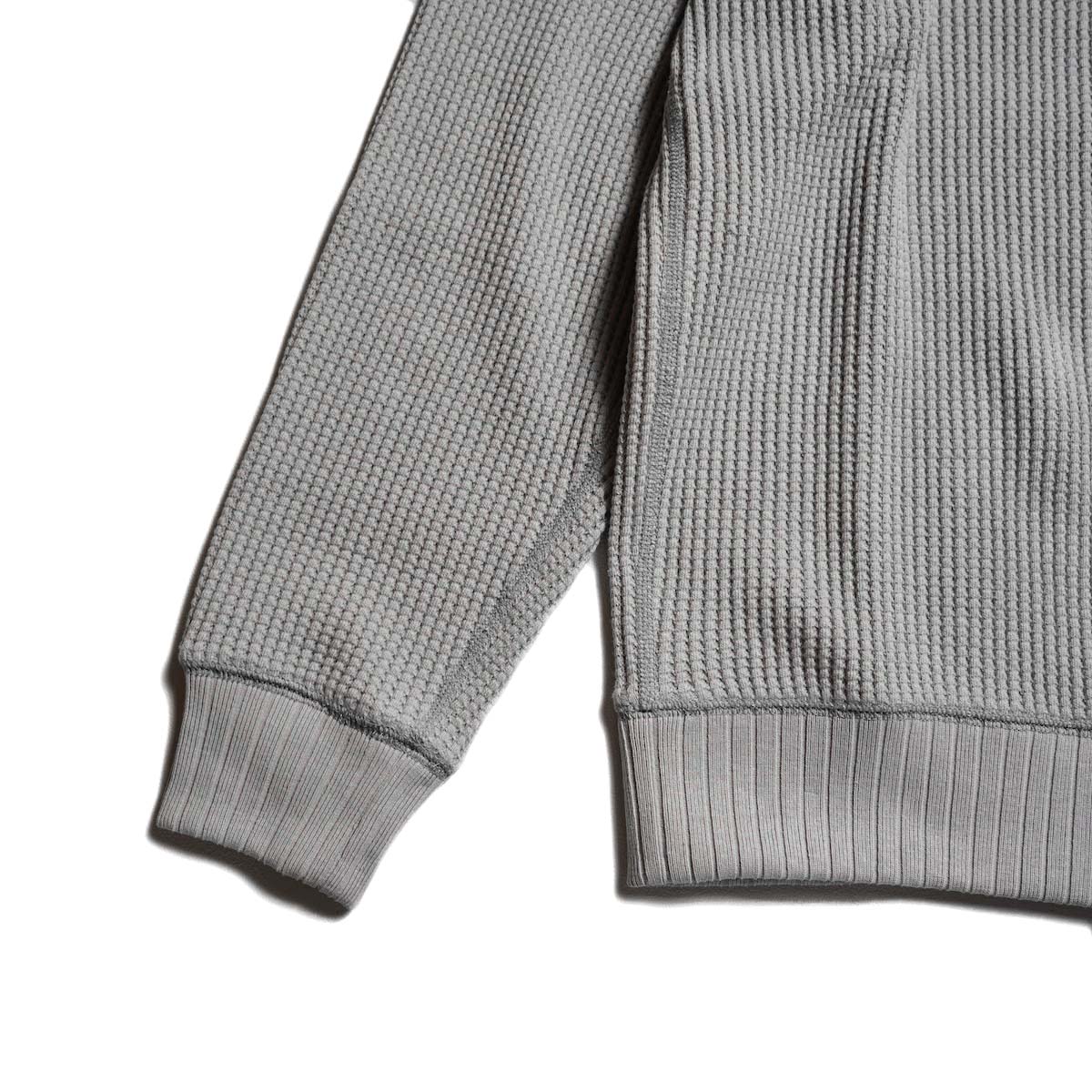 Jackman / Waffle Mid-neck (Concrete x FG) 袖リブ