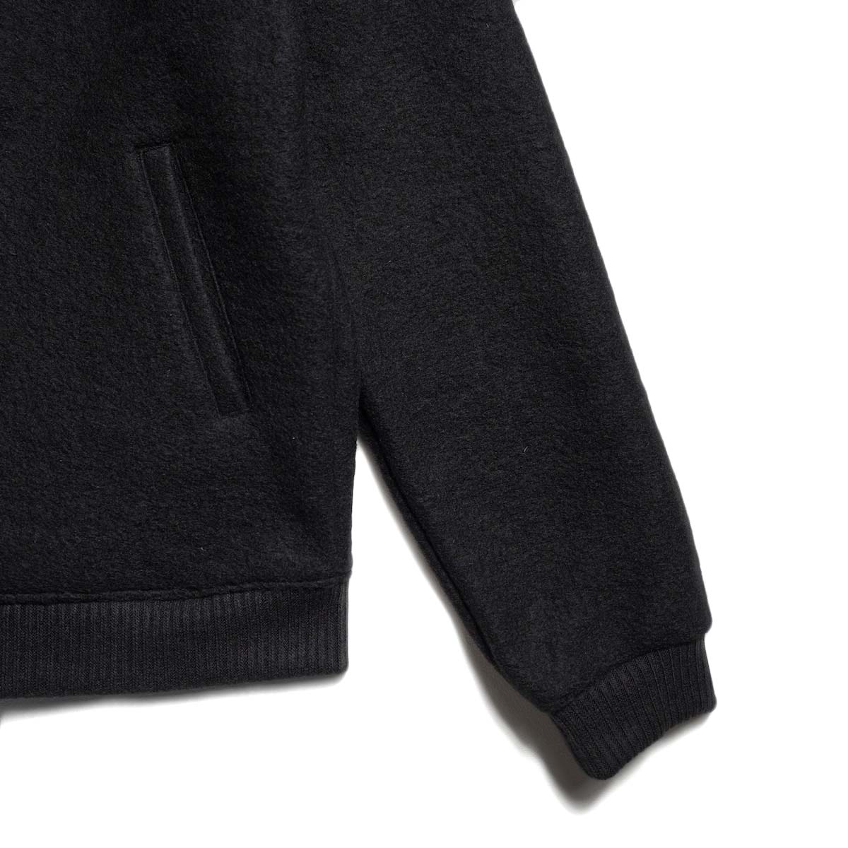 Jackman / Wool Ground Jumper (Black) 袖