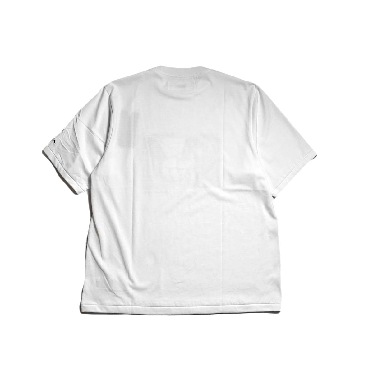 JANE SMITH / IVORY SERRA REDONDO BEACH, CA S/S T-SHIRT (White) 背面