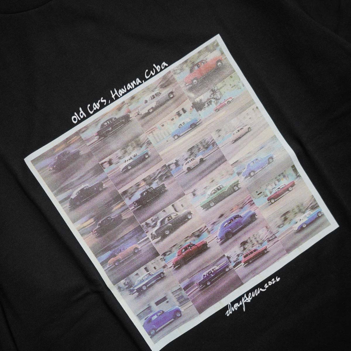JANE SMITH / IVORY SERRA OLD CARS HAVANA, CUBA S/S T-SHIRT (Black) フロントプリント