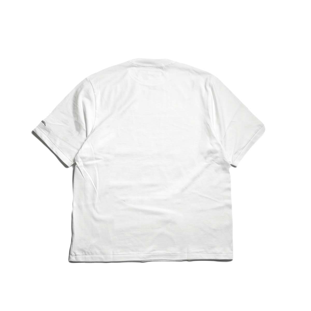 JANE SMITH / IVORY SERRA OLD CARS HAVANA, CUBA S/S T-SHIRT (White) 背面